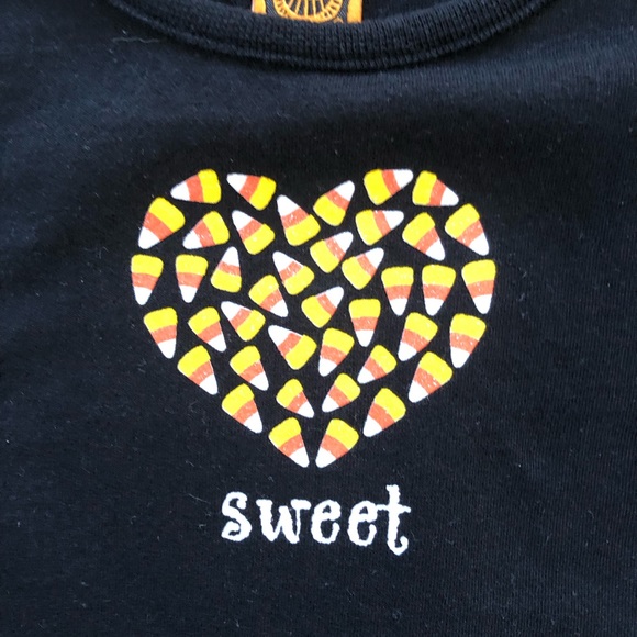 Halloween Graphic Candy Corn Heart Tee - Picture 3 of 4